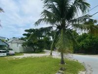 Coastal Chic - Cozy 2BR 3bd in charming Harbour Island Steps to Pink Sand Beach