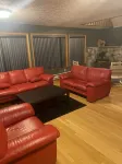 Vacation home In Pocono mountains,community.private hot-tub,indoor &outdoor pool