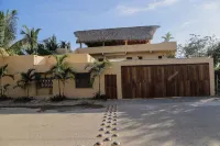 Casa Hermoso Cariño: Mercer Bungalow Hotels in Troncones