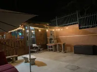 Poblado Log Cabin Camper