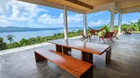 Ave Paraiso - Quiet lake house with epic view