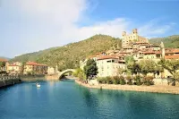 BELLAVISTA Love nest on one of the most beautiful ancient villages in Italy: DOLCEACQUA