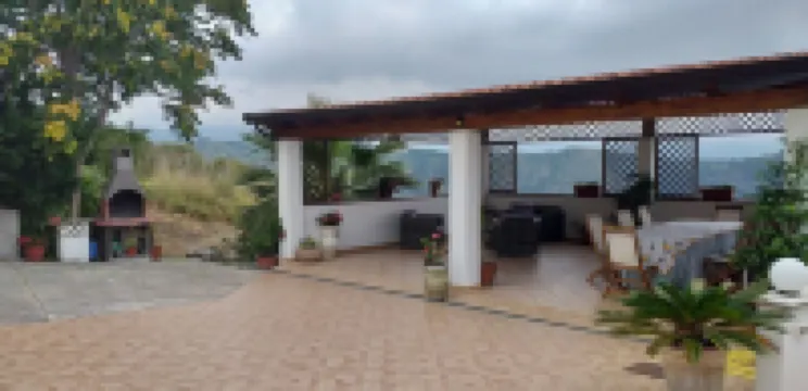 Villa with sea view pool