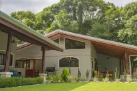 New Casa De Suenos Amazing Ocean & Mountain Views!