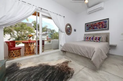 Peace amid the Palms at La Isla Bonita Villa 1 Hôtels à proximité de : Sayulita Beach