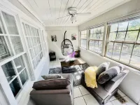 Posh Bungalow mins to Crossplex