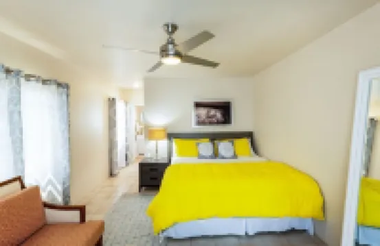 Your Home Away From Home Hotels in Anna's Retreat