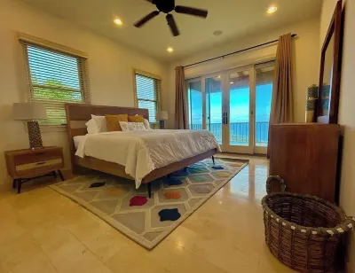 Luxury 5-bedroom villa with infinity edge pool