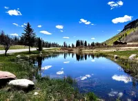 The Bear Cave- cozy condo in the San Juan Mountains! Great amenities!