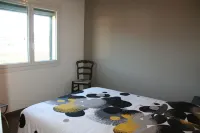 HOUSE LOUBIERE (STUDIO, T2 and T4) Eglise de la Nativité de Notre-Dame 주변 호텔