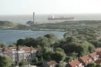 Attractive 4p apartment in Westkapelle at sea