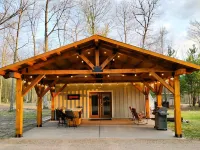 Stay & Play On Beautiful Mystery Lake. Boat, Fish, Kayak, Campfires! Hotels in Scott