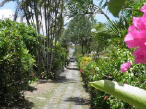 Joli Appartement Dans Résidence Avec Piscine, à 2 Minutes de la Plage โรงแรมใน