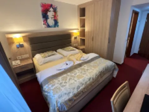 Hotel Sonne Hotels in Weingarten