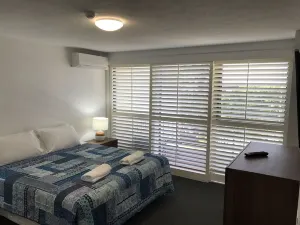 Norfolk Luxury Beachfront Apartments Main Beach