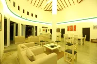 Kay Jay Beach House - Pasikudha
