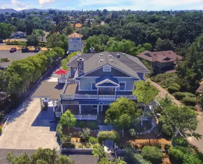 ForFriends Inn Wine Country Bed and Breakfast Hotels in Santa Ynez
