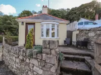 Llidiart Cerrig Hotels in Saint Asaph