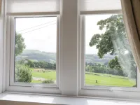 Upper Highlees Farm Hotels in Halifax