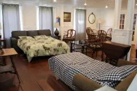 Equinunk Hotels in Fremont