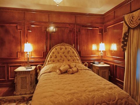 The Hotel Magnolia