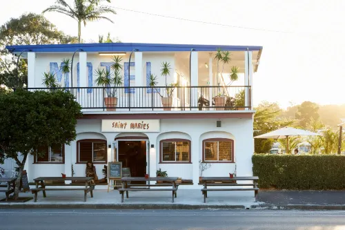 The Sails Motel Brunswick Heads Hotels in Mullumbimby