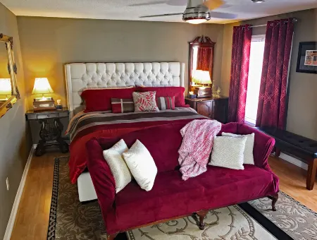 Butler Creek House Отели рядом с достопримечательностью «Сентенниал Лилак Гарден»