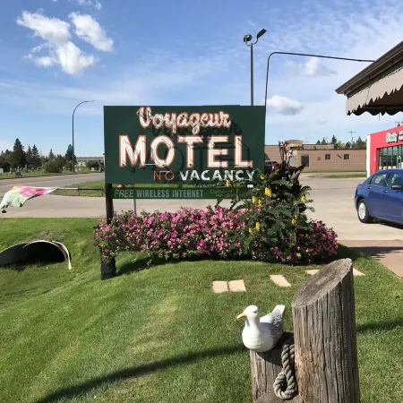 Voyageur Motel