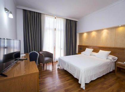 Hotel Rusadir