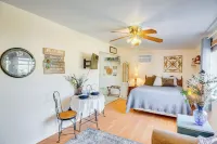 Walkable Studio w/ Patio in Tucson! - Homestays