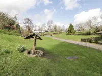Herons Lodge Hotel a Goetre Fawr