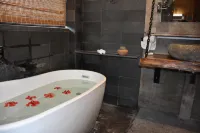 Kandy City Stay - Küvet
