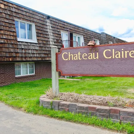 CC19 Chateau Claire 2 Bedroom Condo by RedAwning