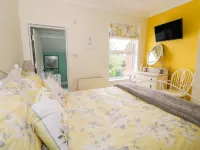 Coorie Cottage - Homestays