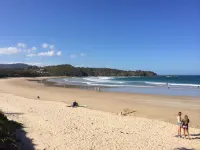 Hoey Moey Backpackers - Beach