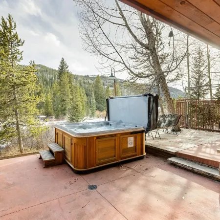 8201 Mill Creek - Private Hot Tub! Condo