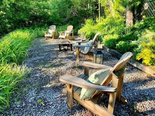 Plantation House Bed & Breakfast Hotels in Cobourg