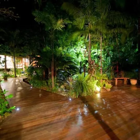 Dougies Backpackers Resort
