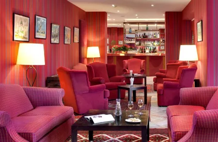 Grand Hotel de Solesmes Отели в г. Сабле-Сюр-Сарт