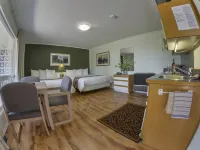 Valley Star Motel Hotels in Penticton