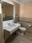 All Seasons Inn & Suites