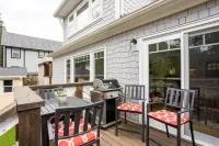 Fraser River Waterfront Cottage in Hope BC