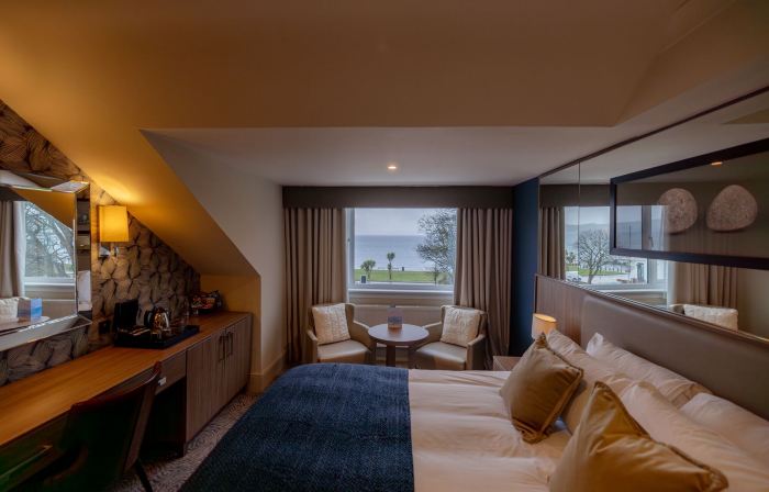 Brisbane House Hotel