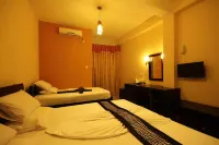 Sanoreech Hotel Hotell i Kattuwa