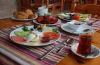 Rain Hotel - breakfast