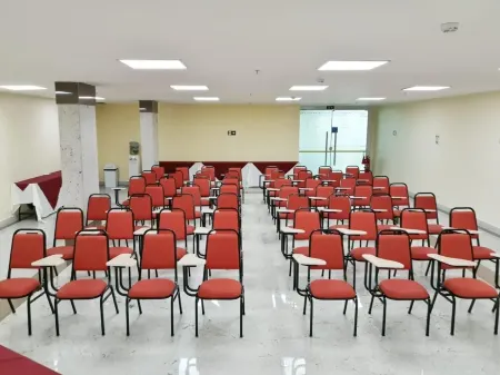 Hotel Brisa Tropical de Macaé