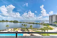 Private Beach Access & Gulf Views: Hudson Condo! - Uima-altaat