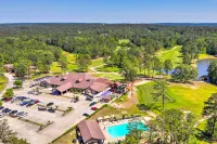 5 Mi to Lake! Home w/ Boat Parking & Pool Access - Pools