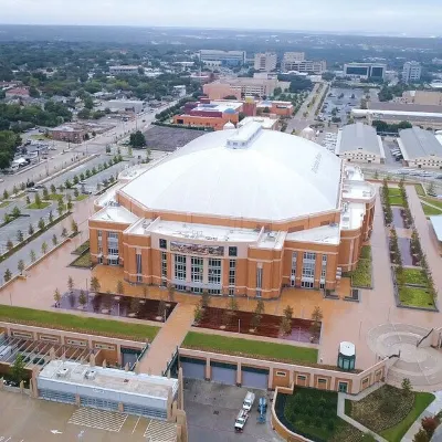 ดับเบิ้ลทรี บาย ฮิลตัน ฟอร์ต เวิร์ธ ฟอสซิล ครีก โรงแรมใกล้Fort Worth Herd Longhorn Cattle Drive