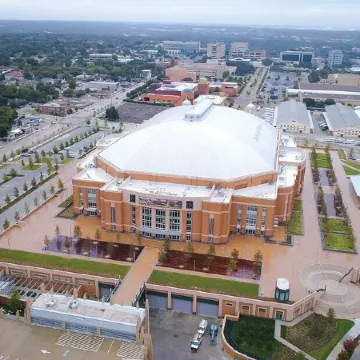 DoubleTree by Hilton Fort Worth Fossil Creek Отели рядом с достопримечательностью «Fort Worth Herd Longhorn Cattle Drive»